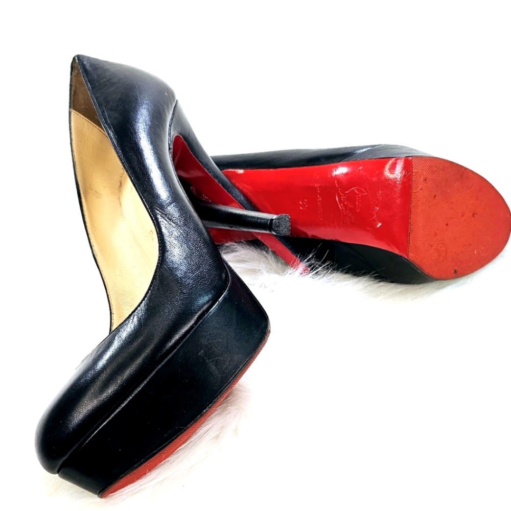 Christian Louboutin BIANCA Platform Kid Pump – Size 39